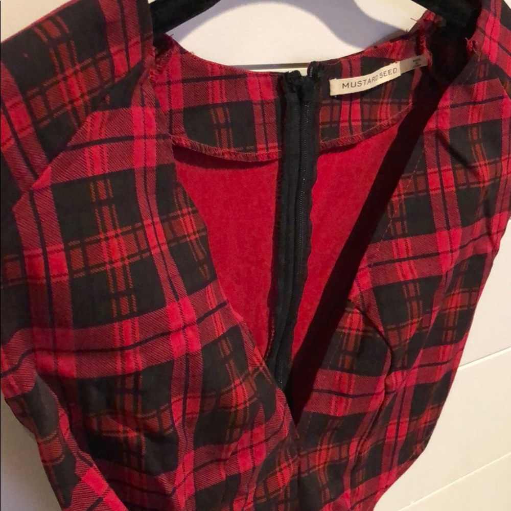 Plaid cut out shirt